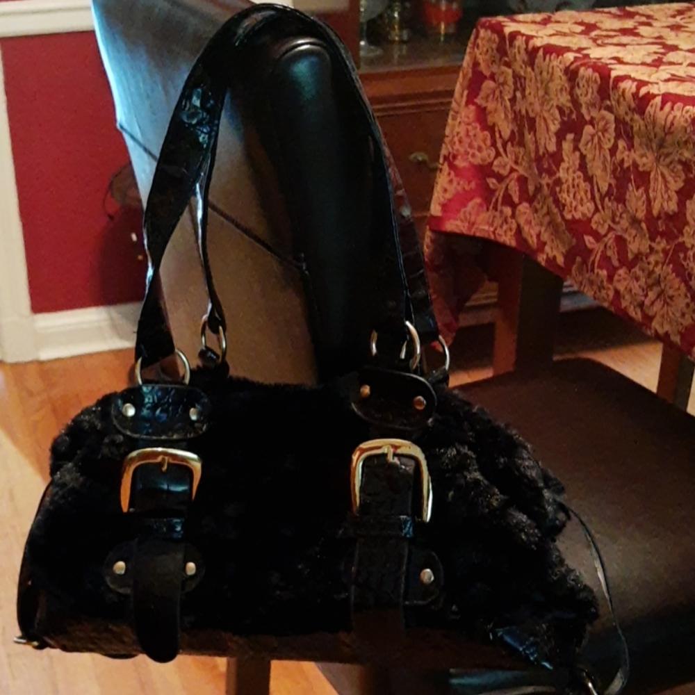 SOFT fuzzy furry black and gold purse